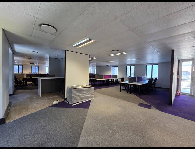 344M² OFFICE TO LET IN SANDTON CENTRAL